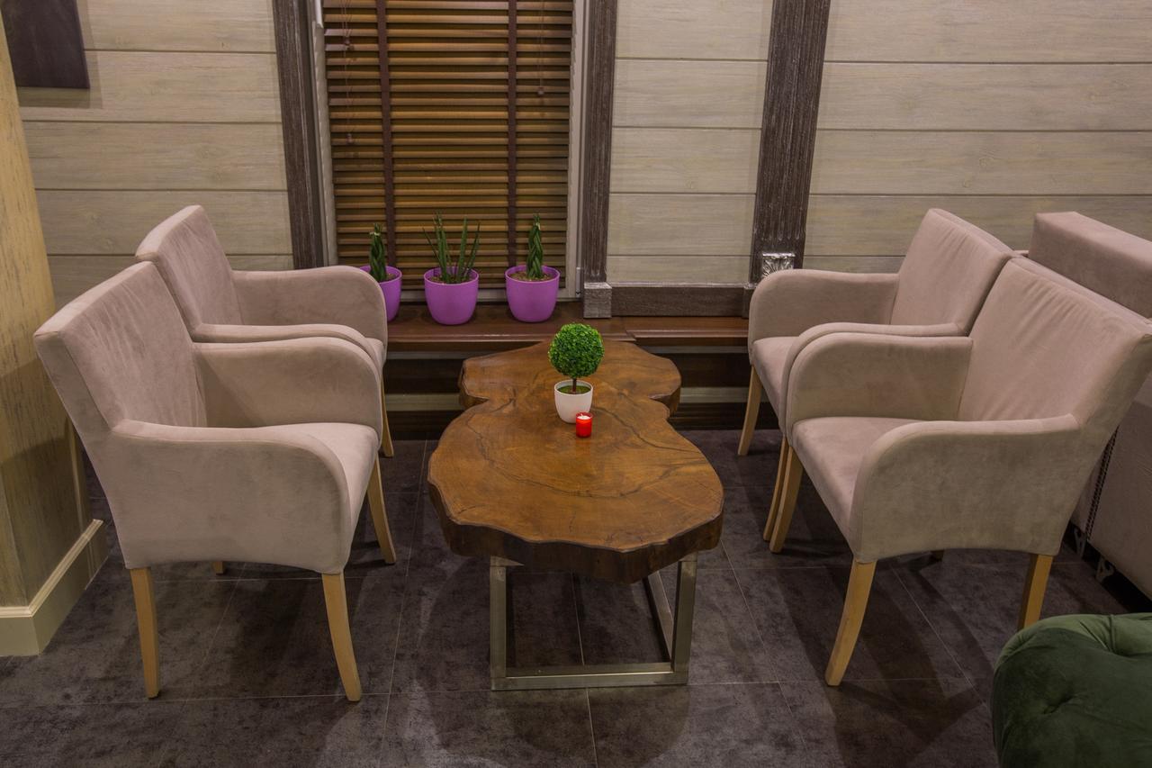 "L'Art De Vivre" Resort Korce Cameră foto